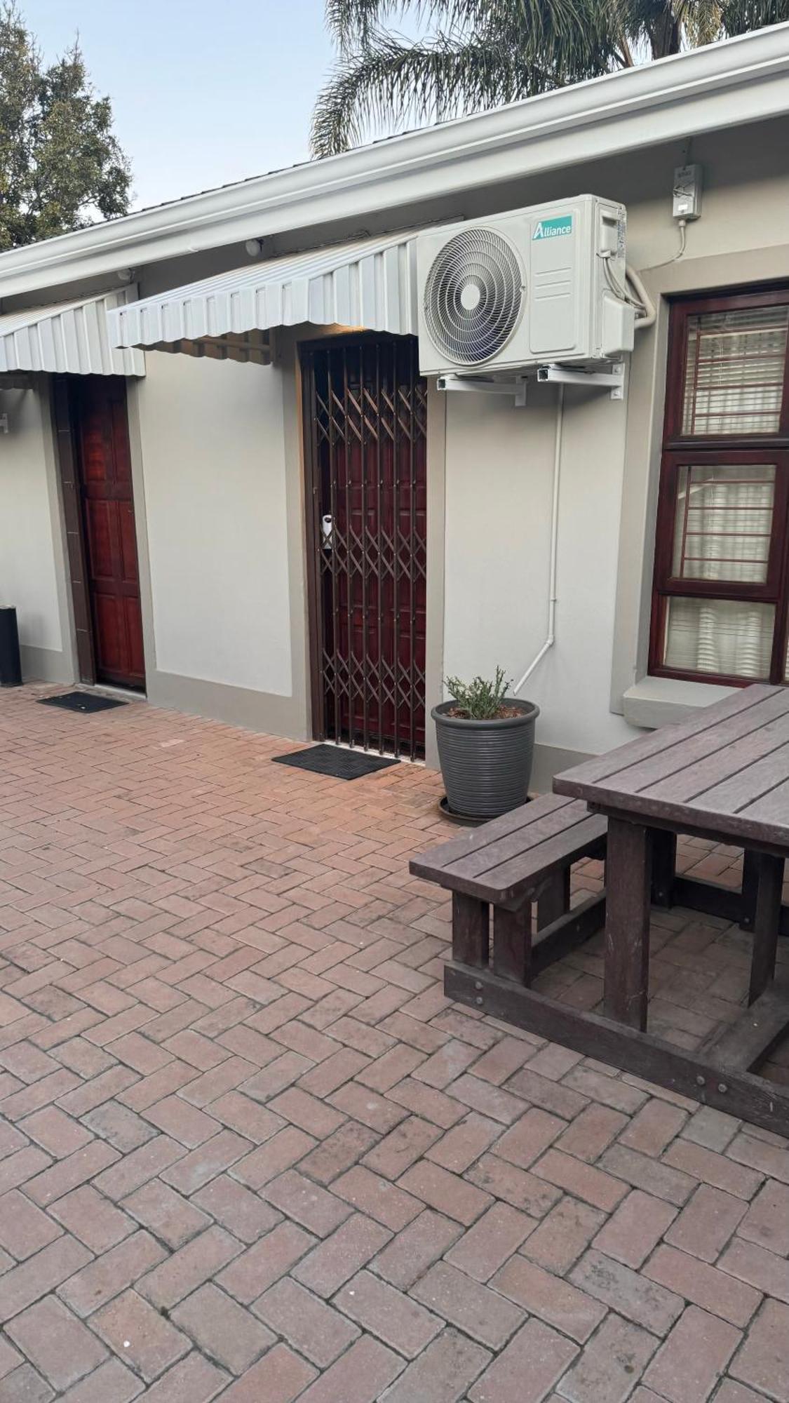 Upper Room Guesthouse Kirkwood Εξωτερικό φωτογραφία